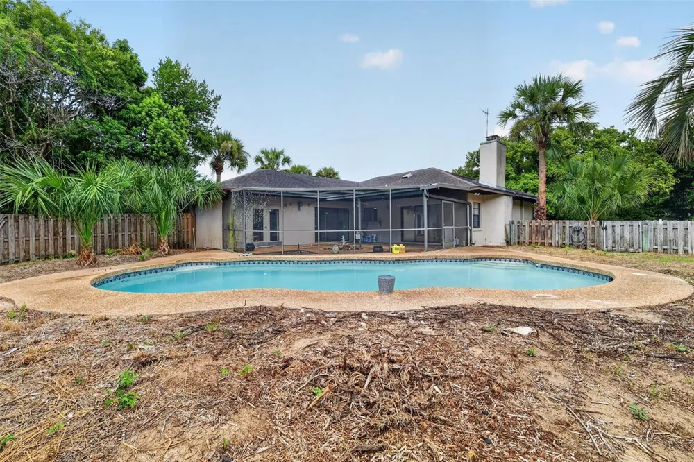 2085 SUSSEX DRIVE Mount Dora, FL 32757