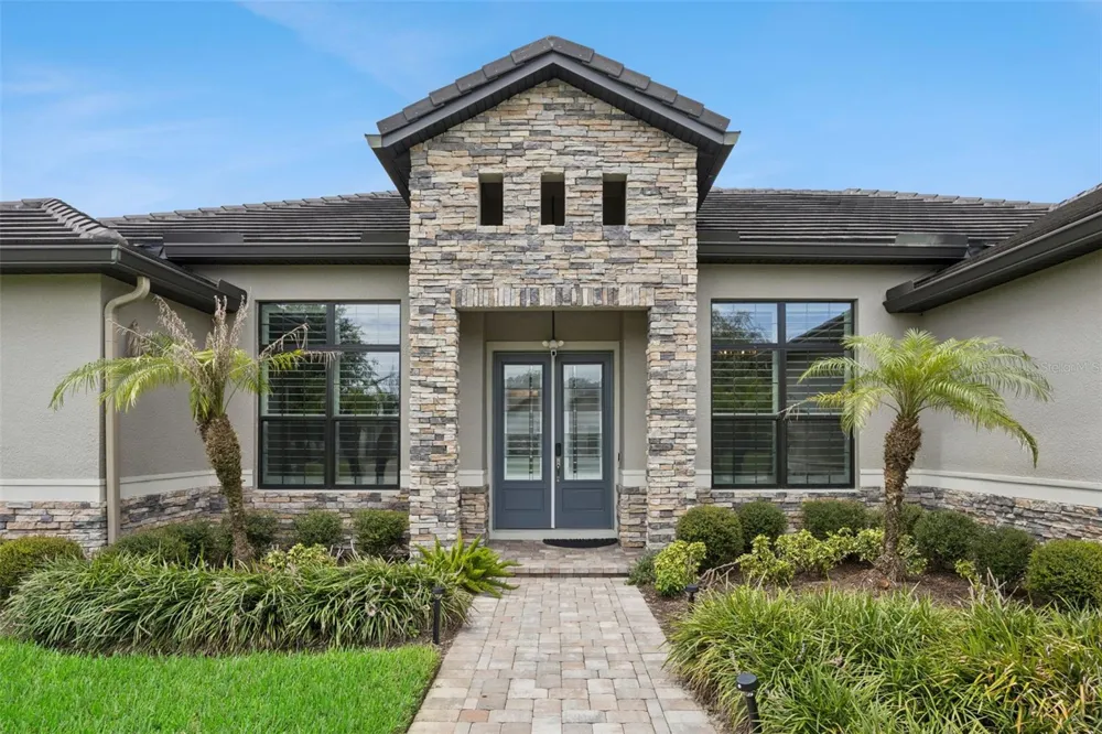 25874 CROSSINGS BLUFF LANE Sorrento, FL 32776