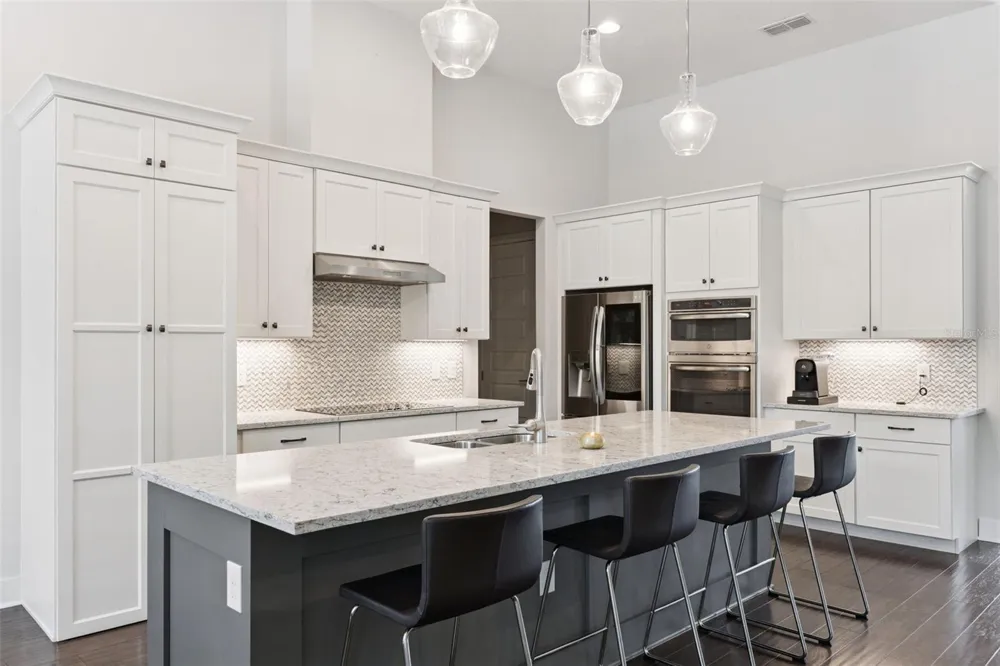 25874 CROSSINGS BLUFF LANE Sorrento, FL 32776