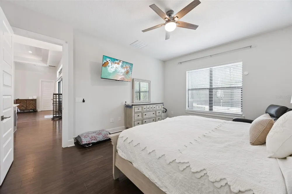 25874 CROSSINGS BLUFF LANE Sorrento, FL 32776
