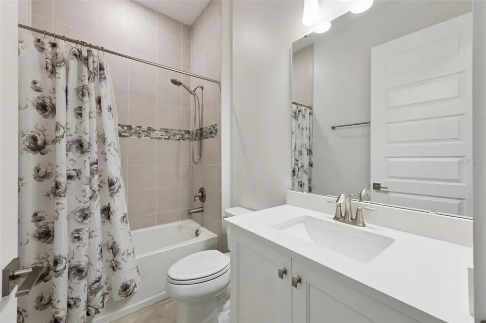25874 CROSSINGS BLUFF LANE Sorrento, FL 32776