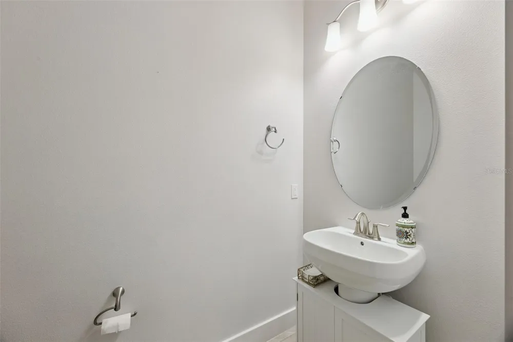 25874 CROSSINGS BLUFF LANE Sorrento, FL 32776