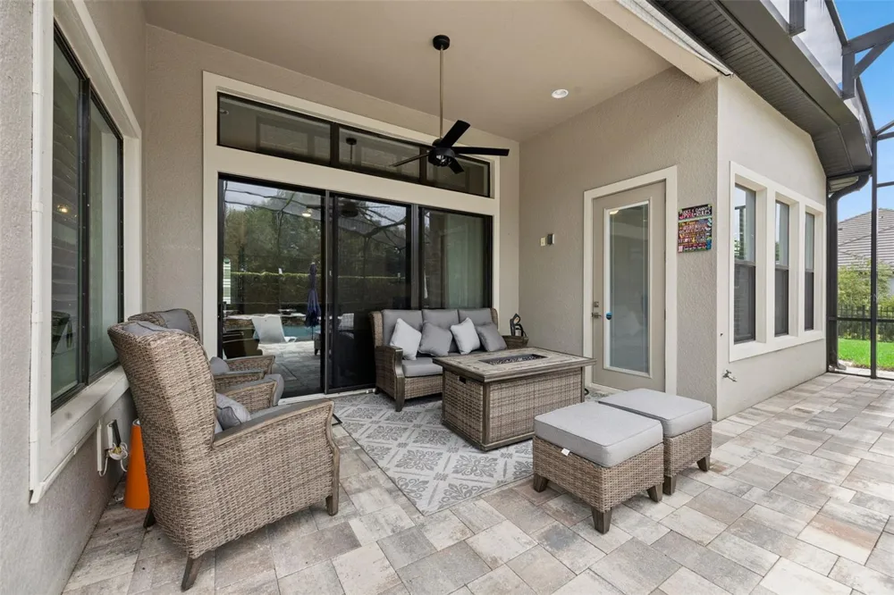 25874 CROSSINGS BLUFF LANE Sorrento, FL 32776