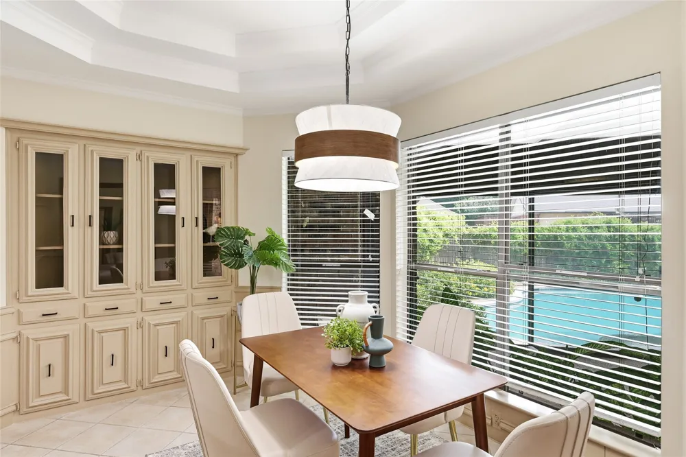 1912 Deerfield Drive Plano, TX 75023