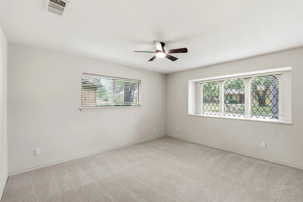 1912 Deerfield Drive Plano, TX 75023