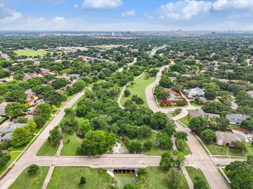 1912 Deerfield Drive Plano, TX 75023