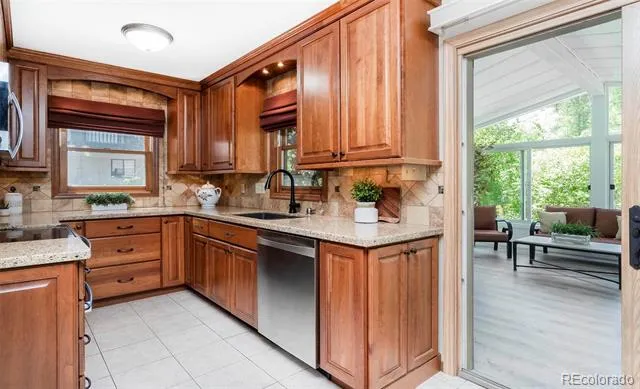 1064 Apex Valley Road Black Hawk, CO 80422