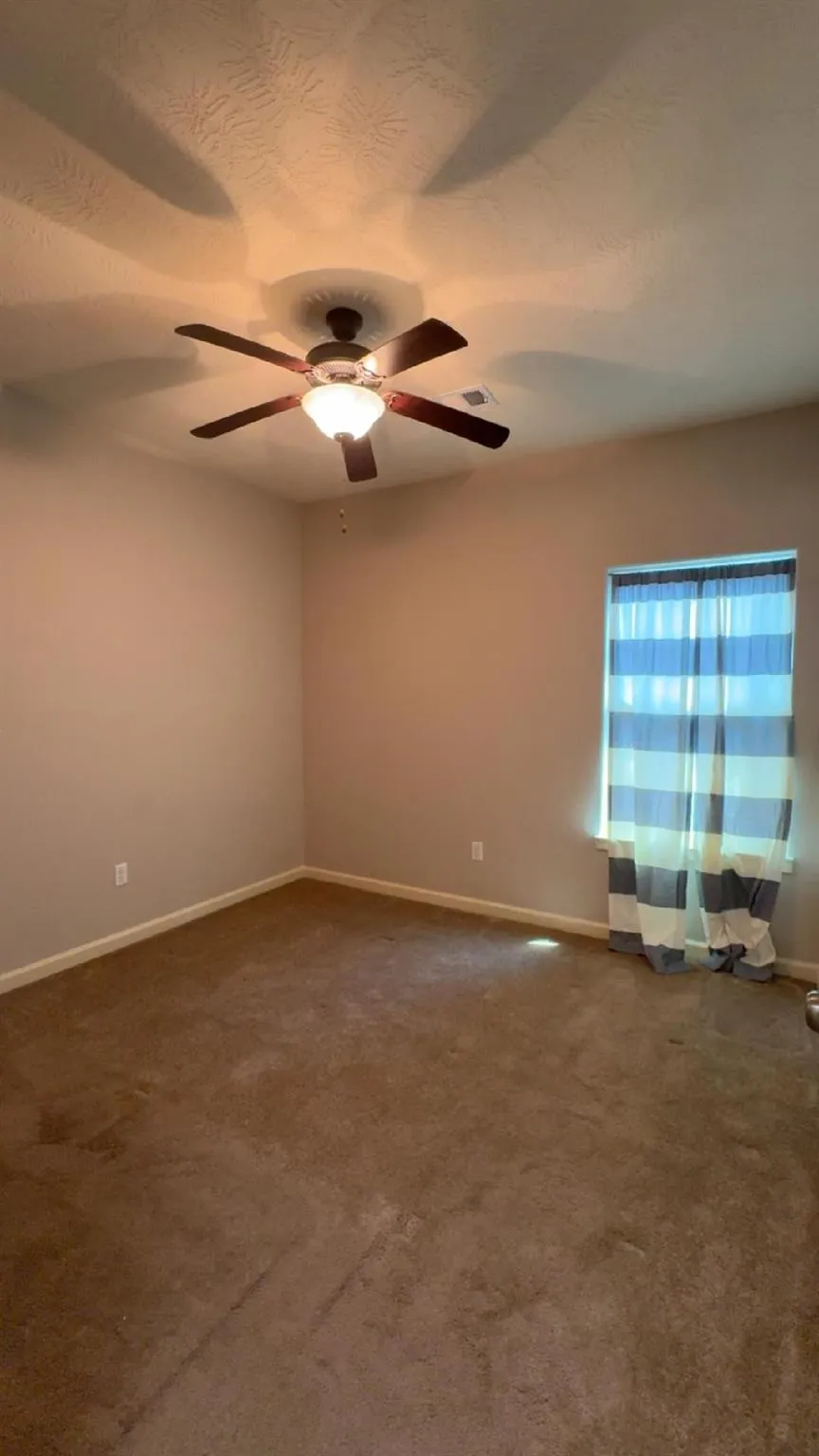 2045 Washington Boulevard Beaumont, TX 77705