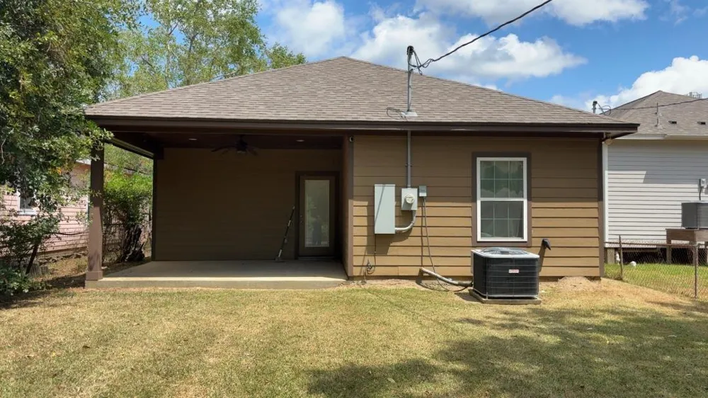 2045 Washington Boulevard Beaumont, TX 77705