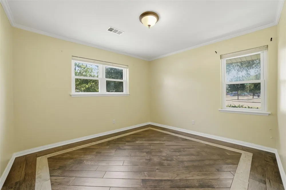 10402 Shadow Wood Drive Houston, TX 77043