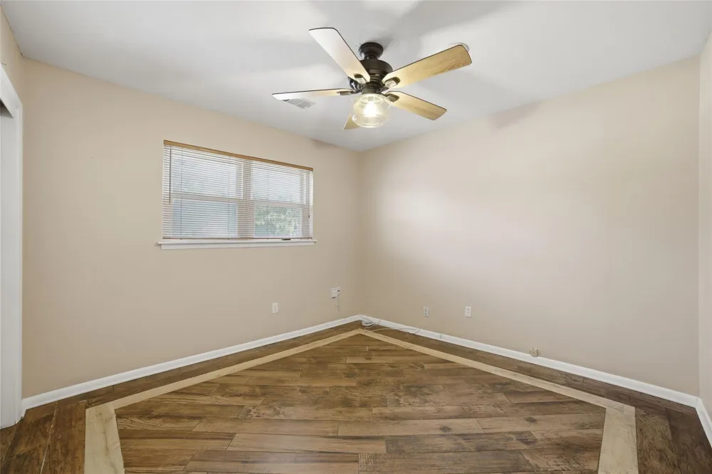 10402 Shadow Wood Drive Houston, TX 77043