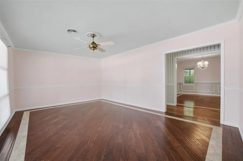 10402 Shadow Wood Drive Houston, TX 77043