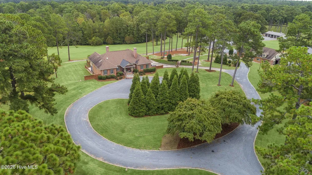 509 Cross Country Lane Southern Pines, NC 28387