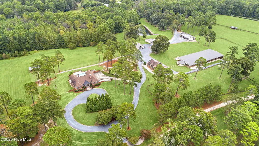 509 Cross Country Lane Southern Pines, NC 28387