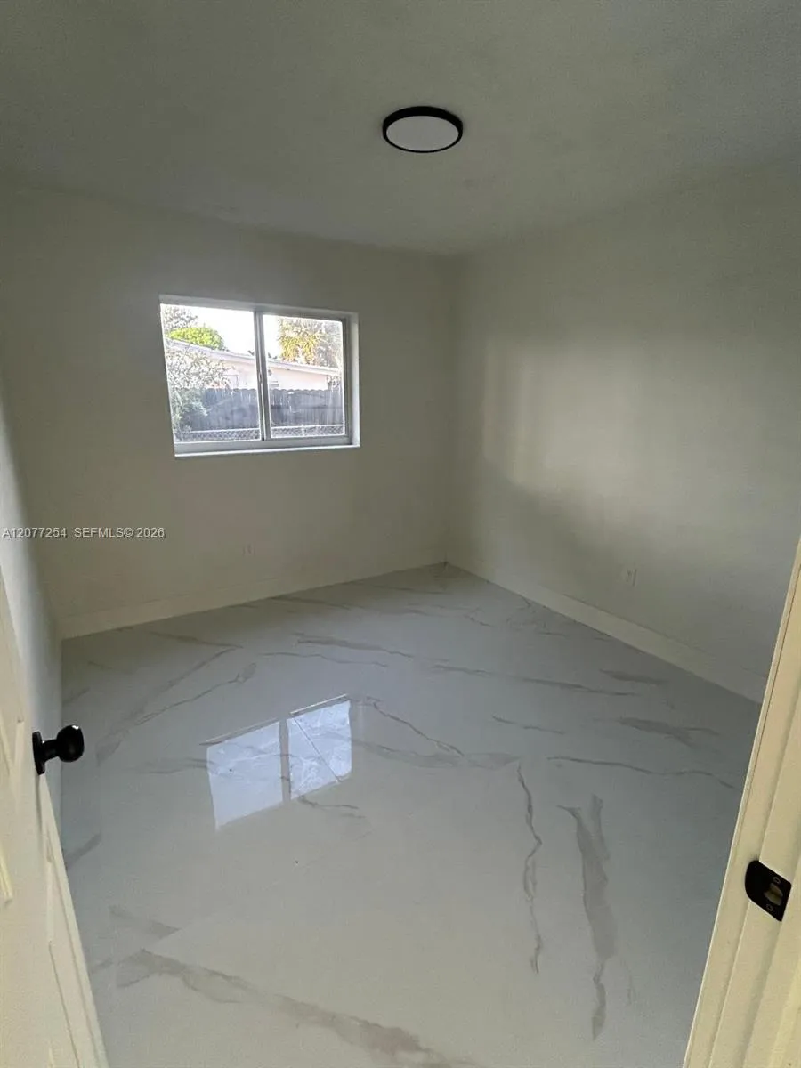 20532 NW 22nd Ct Miami Gardens, FL 33056