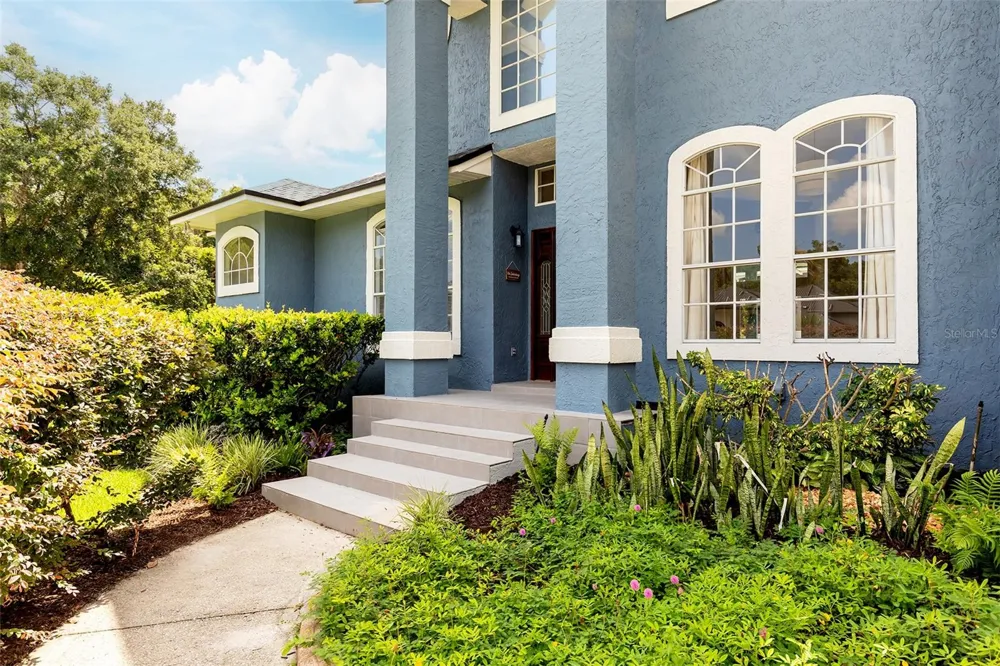 1153 OAK TREE CIRCLE Altamonte Springs, FL 32714