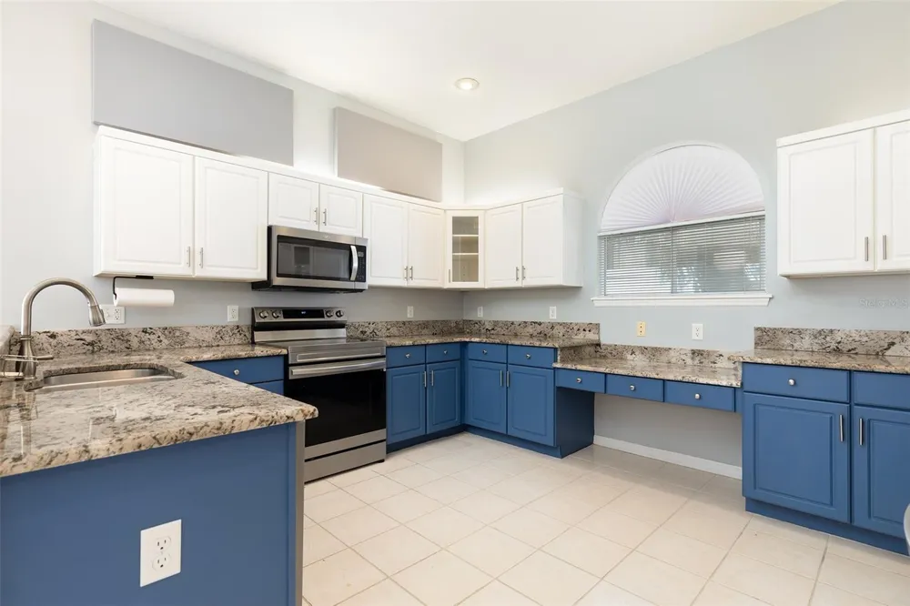 1153 OAK TREE CIRCLE Altamonte Springs, FL 32714