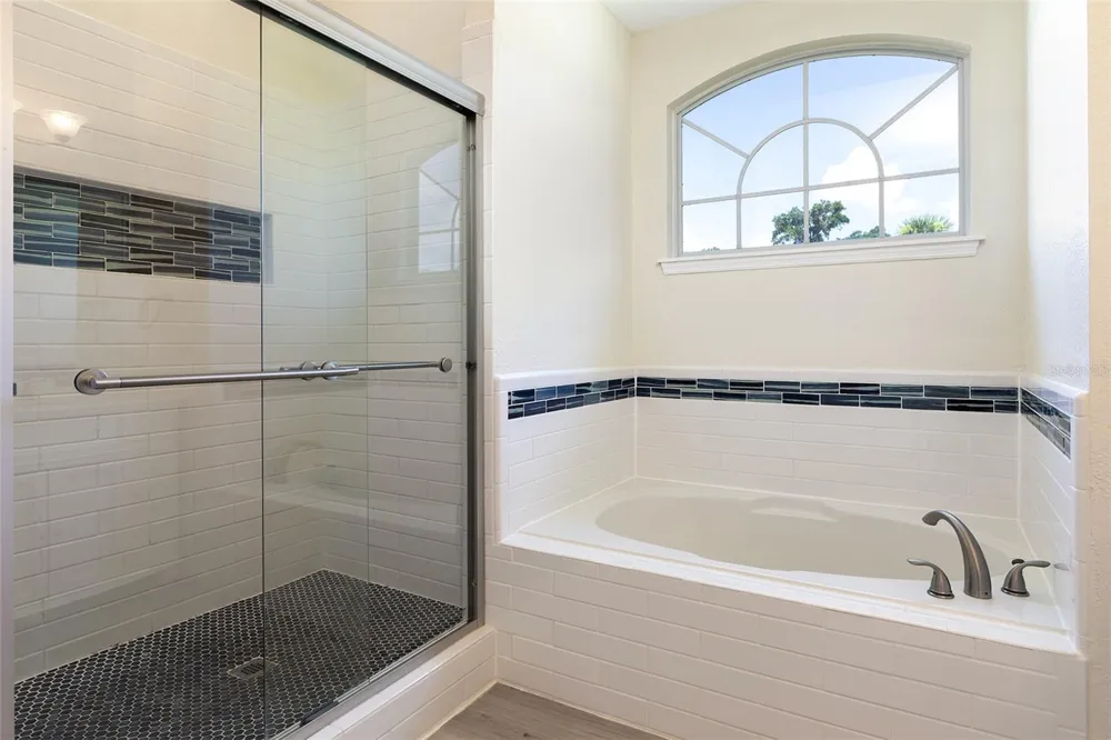 1153 OAK TREE CIRCLE Altamonte Springs, FL 32714