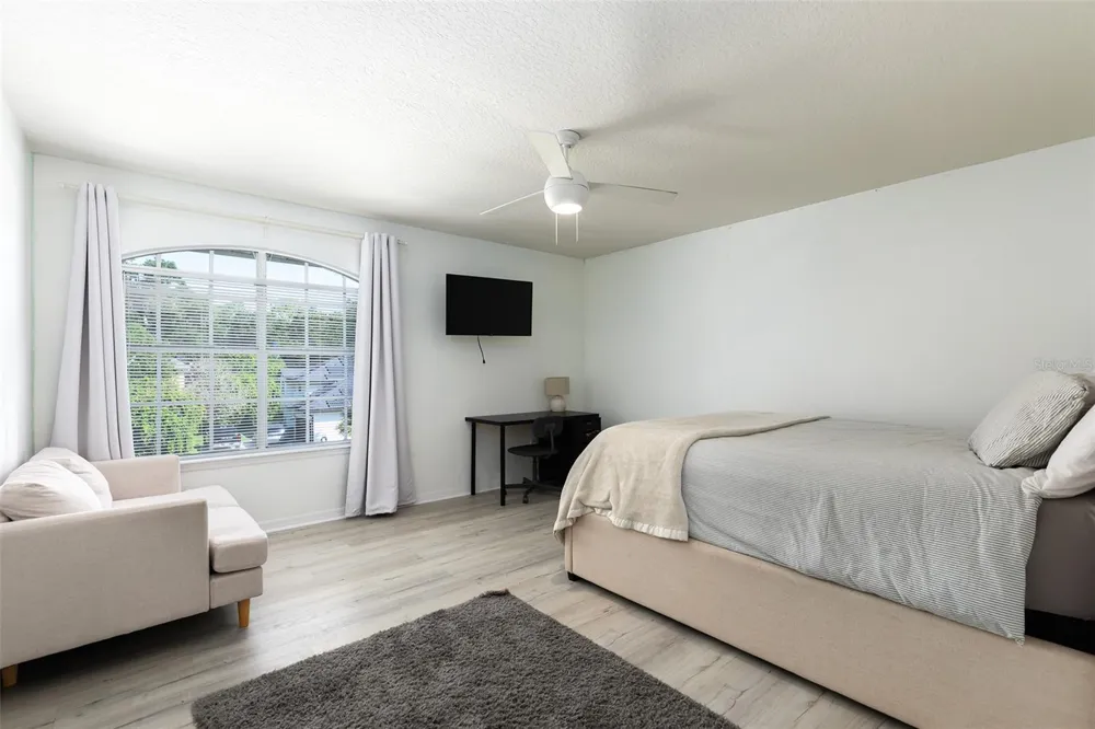 1153 OAK TREE CIRCLE Altamonte Springs, FL 32714