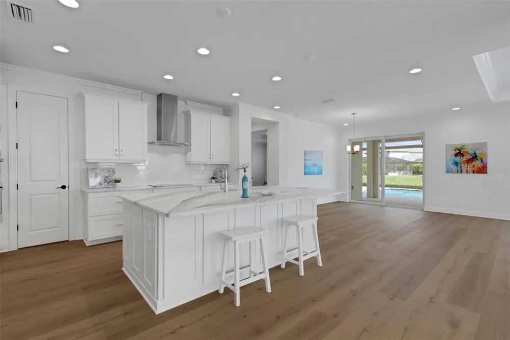 1669 LUGANO CIRCLE Nokomis, FL 34275