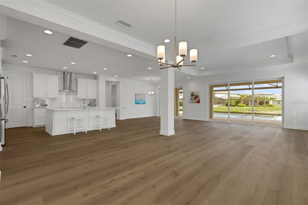 1669 LUGANO CIRCLE Nokomis, FL 34275