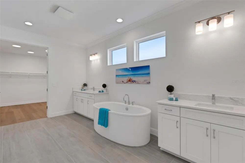 1669 LUGANO CIRCLE Nokomis, FL 34275