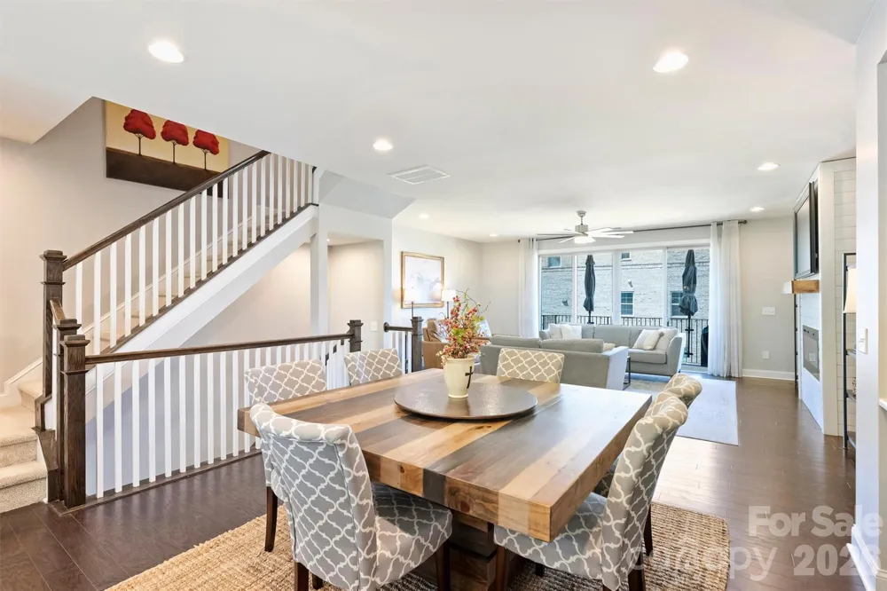 1125 Towns Hill Way Charlotte, NC 28209