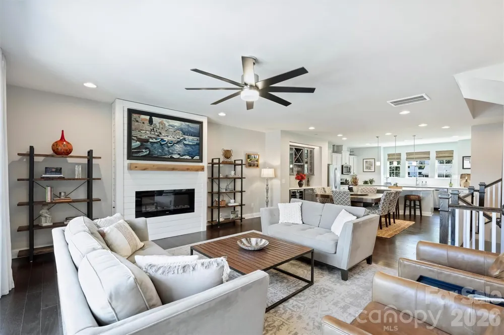 1125 Towns Hill Way Charlotte, NC 28209