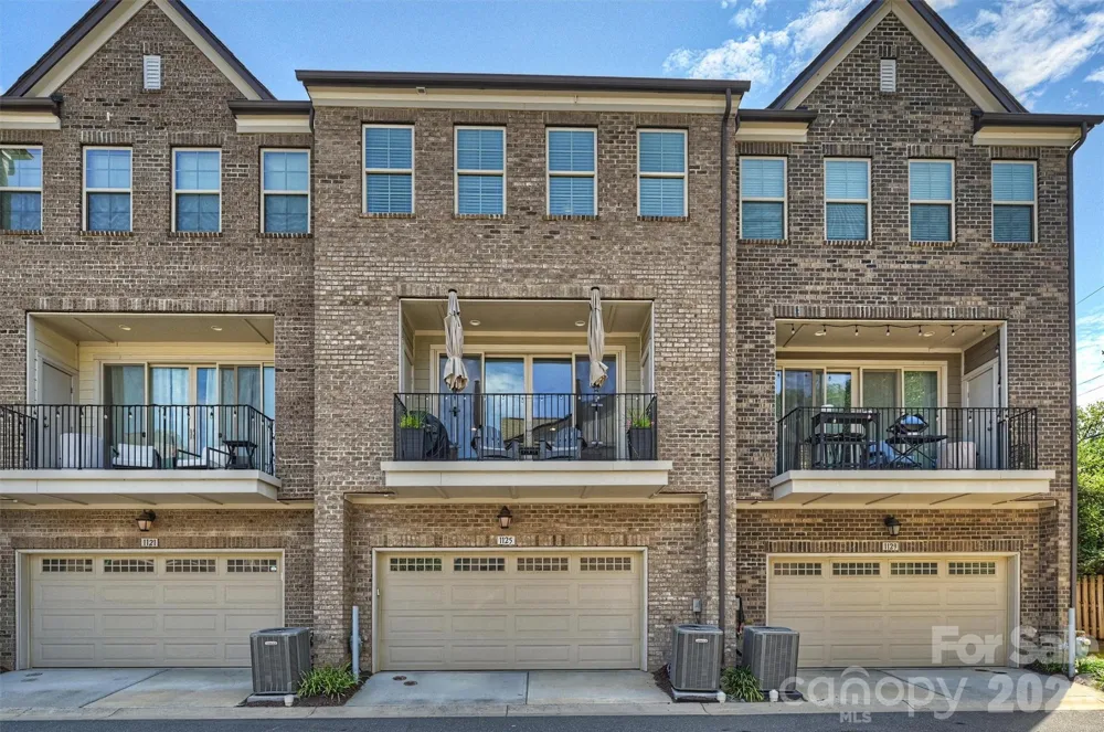 1125 Towns Hill Way Charlotte, NC 28209
