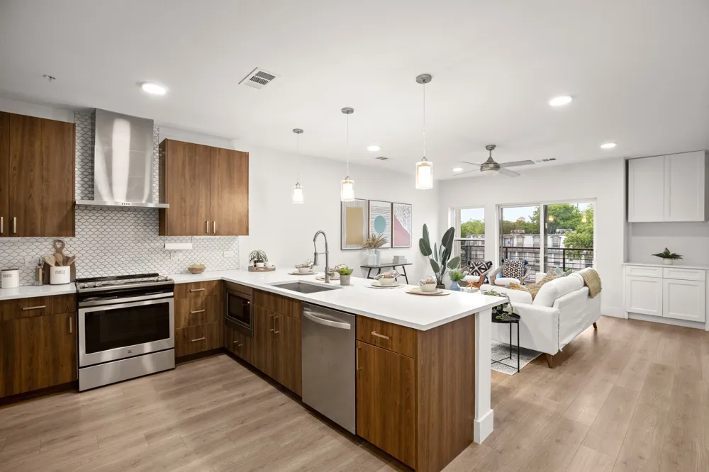 2213 Poquito Street #306 Austin, TX 78722