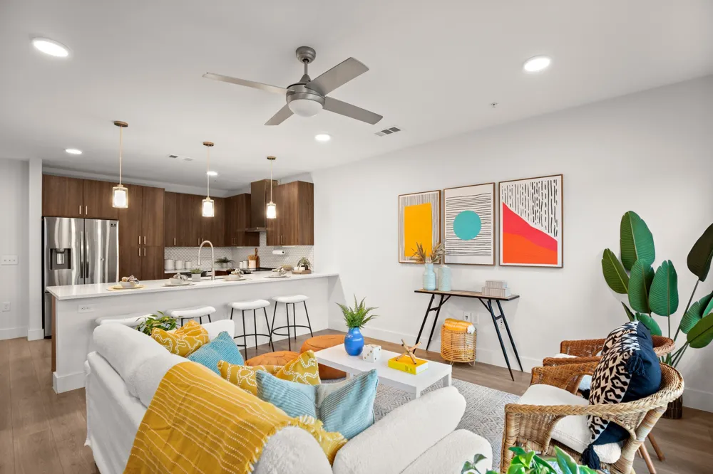 2213 Poquito Street #306 Austin, TX 78722