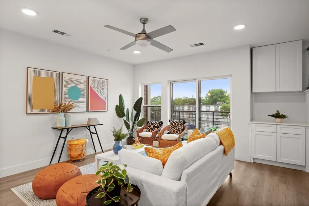 2213 Poquito Street #306 Austin, TX 78722