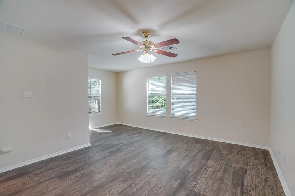 6812 Doyal Drive Austin, TX 78747