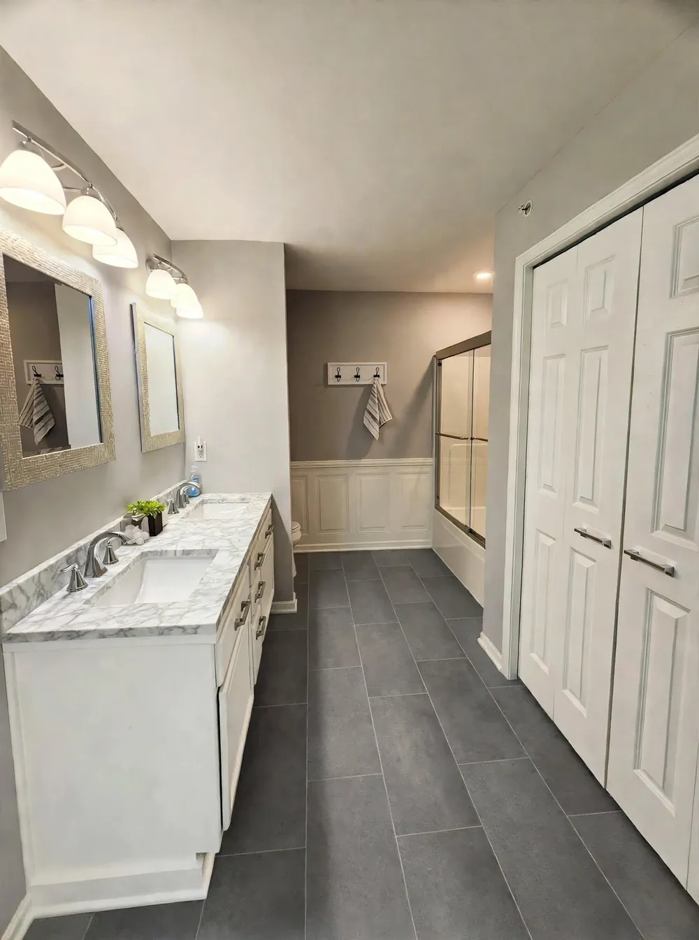 1240 County Road D E #3 Maplewood, MN 55109