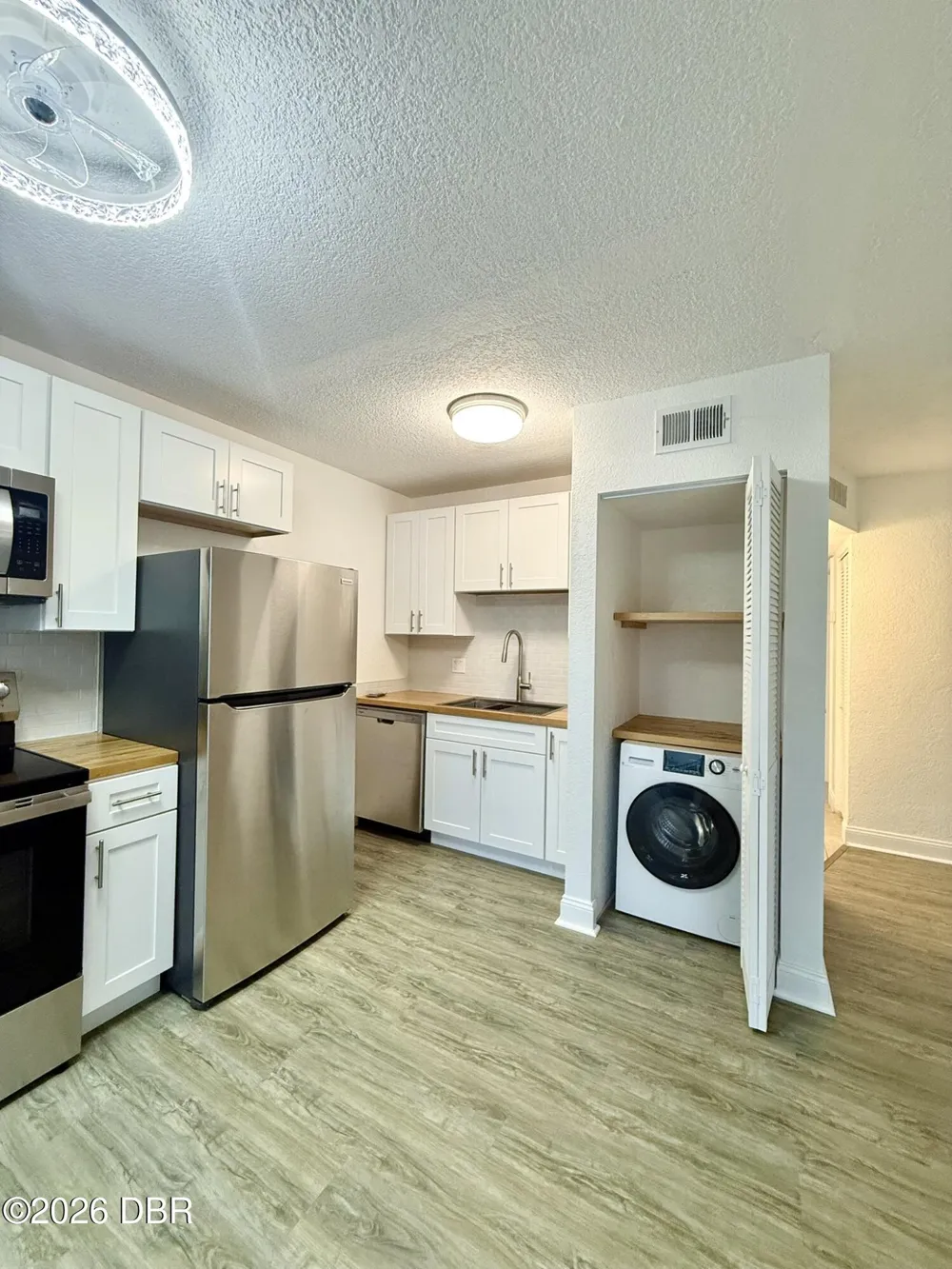 436 Auburn Drive #202 Daytona Beach, FL 32118