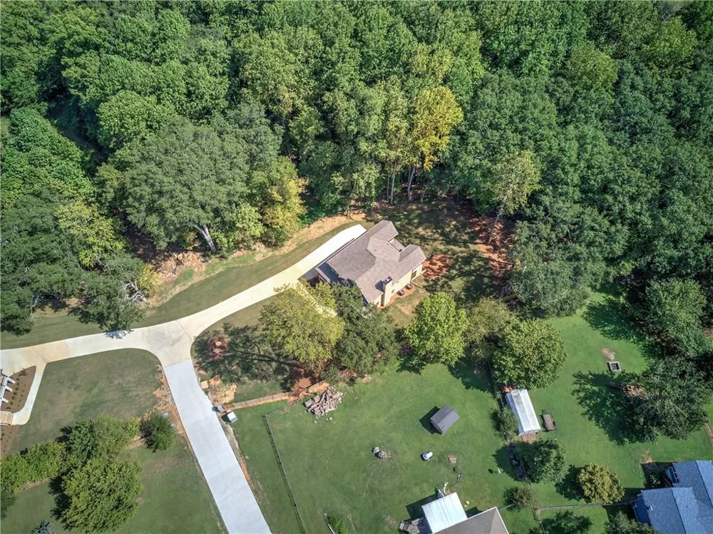 10 Dove Pointe Euharlee, GA 30145