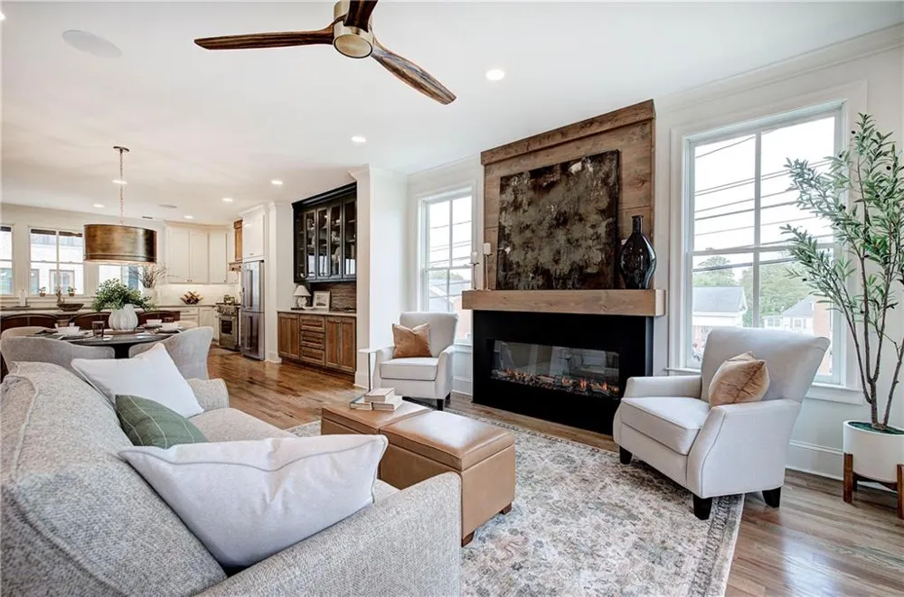 178 Main Street #204 Cartersville, GA 30120