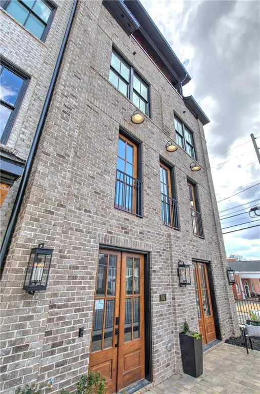 178 Main Street #204 Cartersville, GA 30120