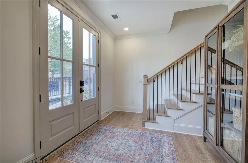 178 Main Street #204 Cartersville, GA 30120