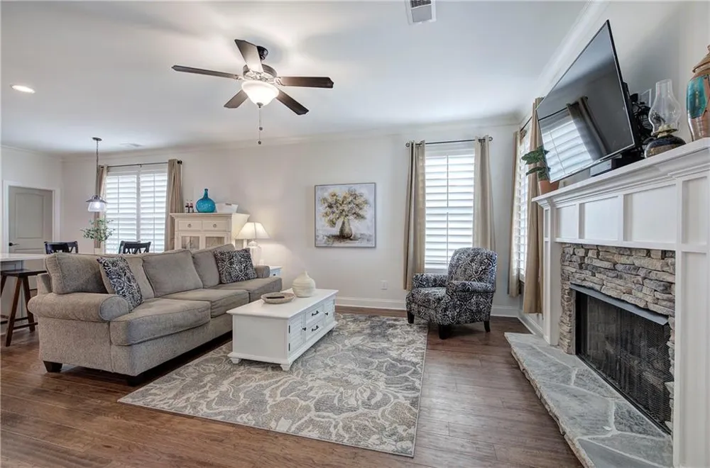6 Encore Lane Cartersville, GA 30120