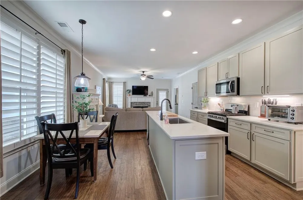 6 Encore Lane Cartersville, GA 30120