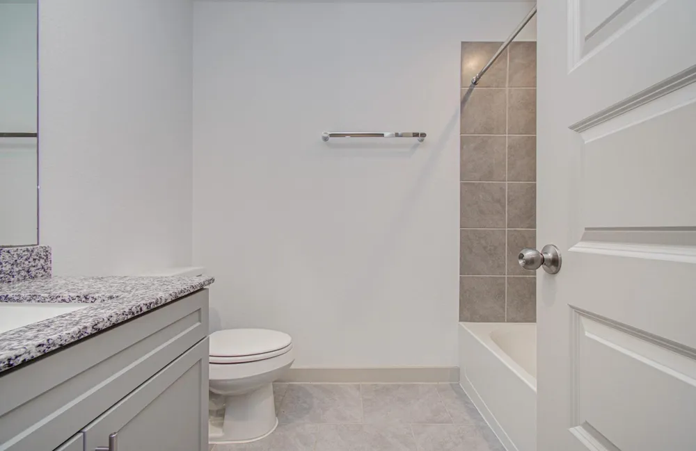 5047 Natchez Trace Arcola, TX 77545