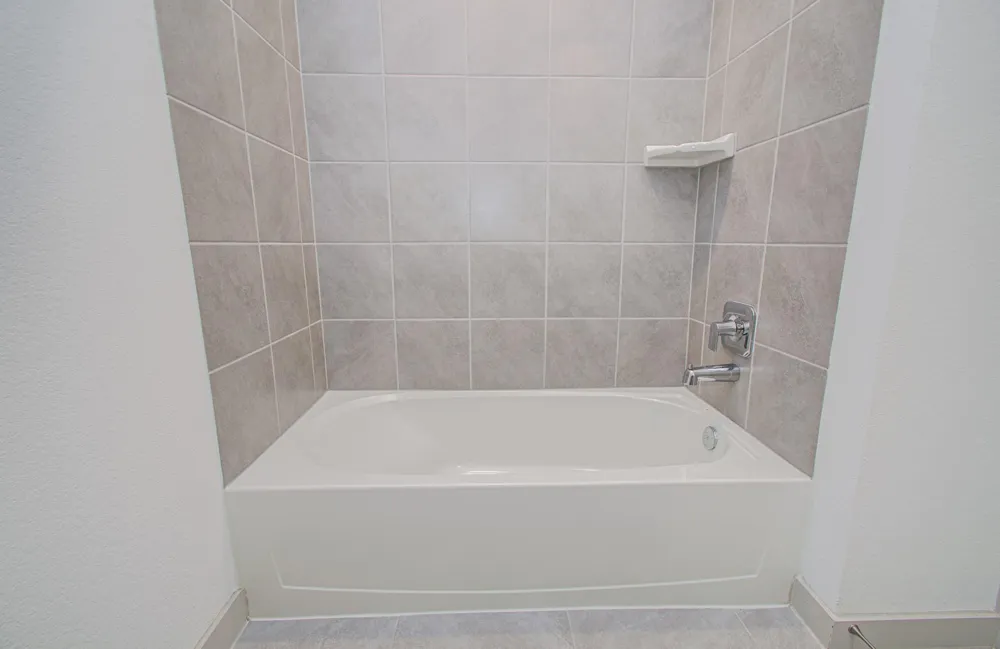 5047 Natchez Trace Arcola, TX 77545