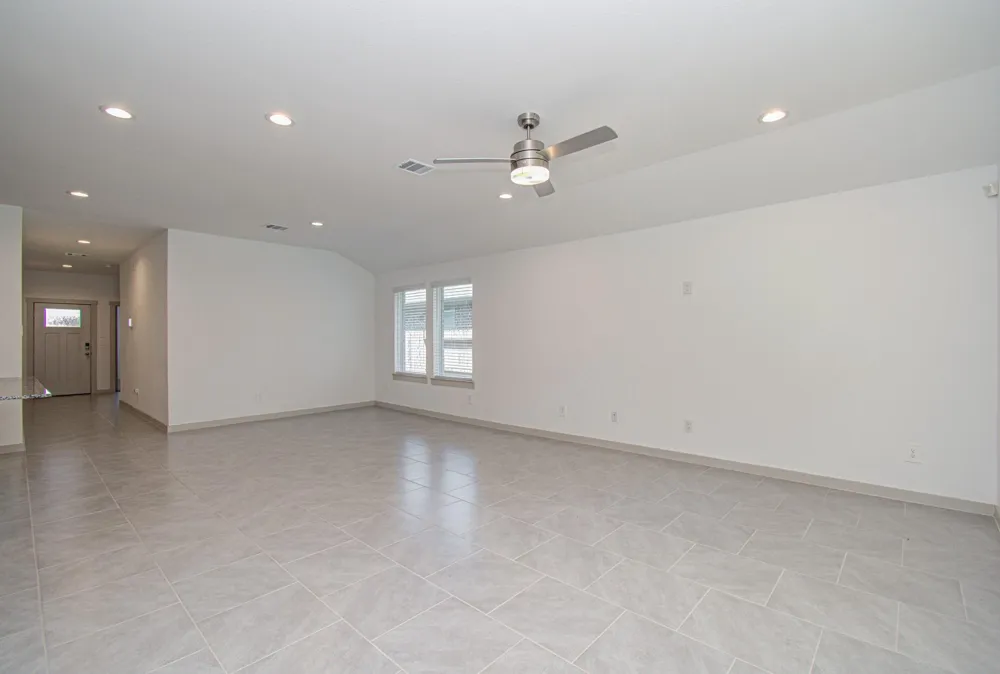 5047 Natchez Trace Arcola, TX 77545
