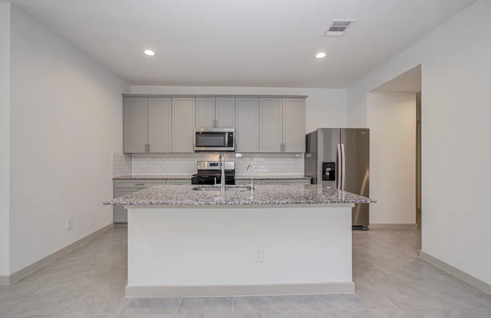 5047 Natchez Trace Arcola, TX 77545