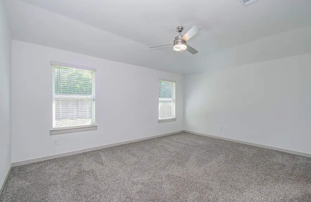 5047 Natchez Trace Arcola, TX 77545