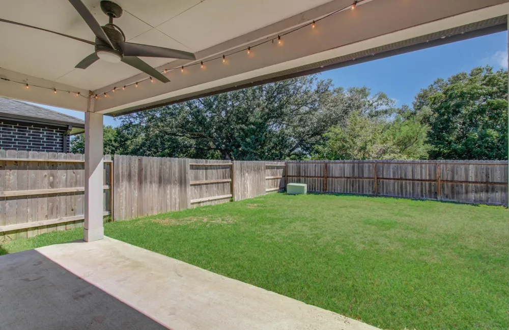5047 Natchez Trace Arcola, TX 77545
