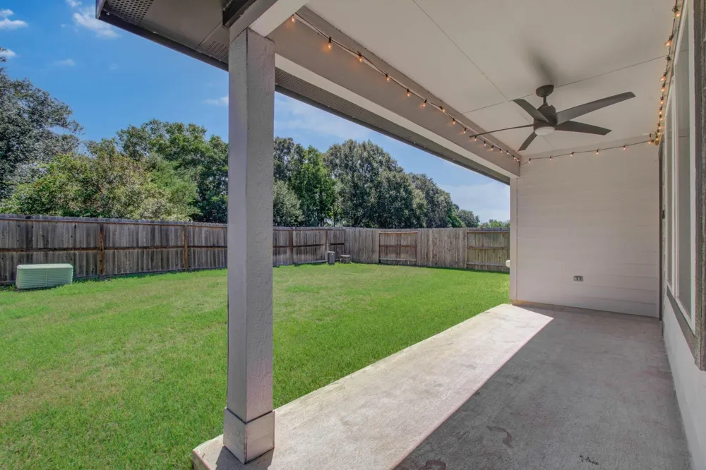 5047 Natchez Trace Arcola, TX 77545