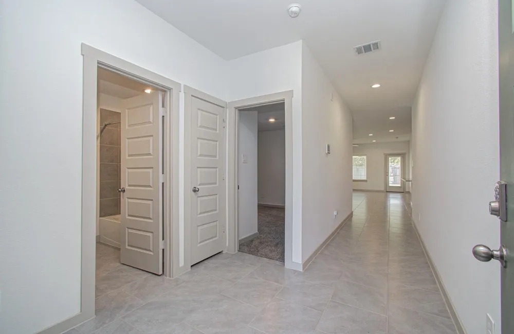5047 Natchez Trace Arcola, TX 77545