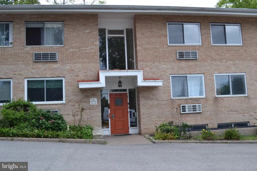 650 BROOKE RD #B-23 Glenside, PA 19038